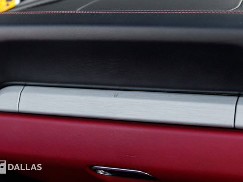 Used 2017 Porsche 911 Turbo S image 39