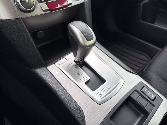 Used 2011 Subaru Legacy 2.5i Premium AWD/4WD image 24
