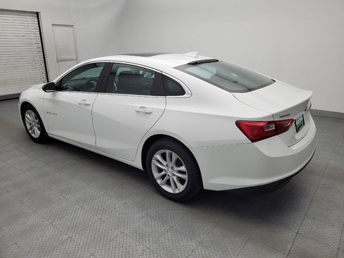 Used 2018 Chevrolet Malibu LT FWD image 3