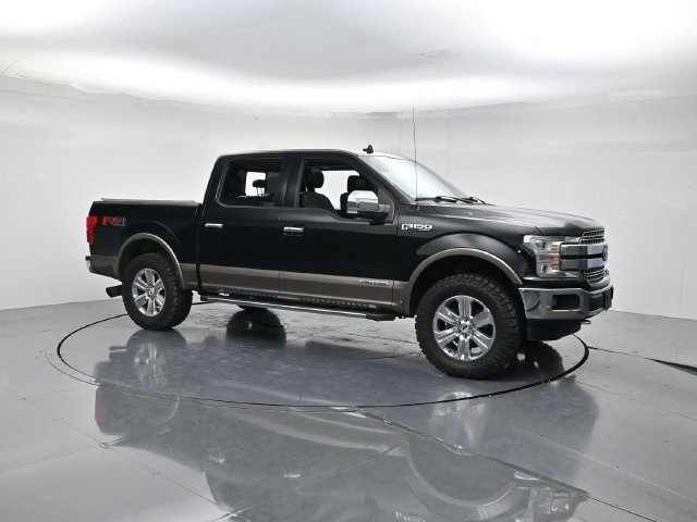 Used 2018 Ford F150 Lariat w/ Equipment Group 502A Luxury AWD/4WD image 3