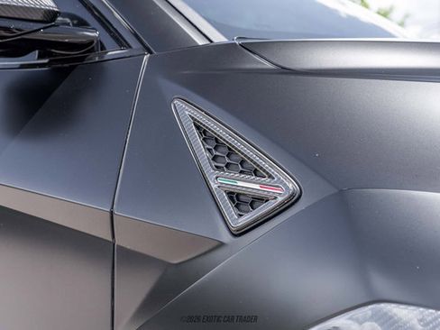 Used 2021 Lamborghini Urus AWD/4WD image 54