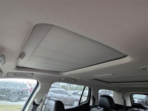 Used 2020 GMC Acadia Denali w/ Technology Package image 8