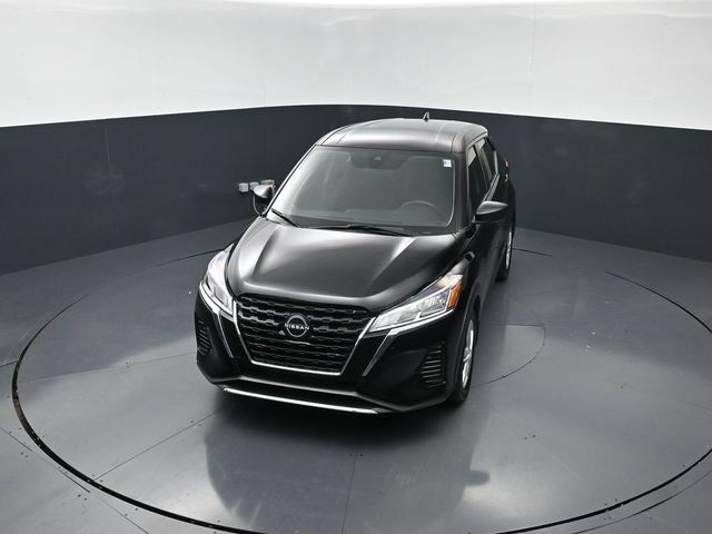 Used 2025 Nissan Kicks Play S FWD image 24