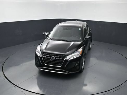 Used 2025 Nissan Kicks Play S FWD image 24