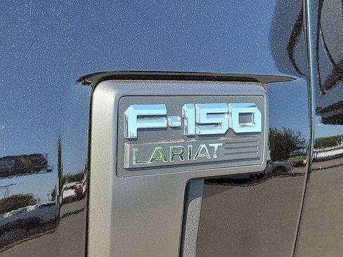 Used 2023 Ford F150 Lariat AWD/4WD image 10