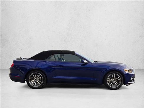 Used 2015 Ford Mustang Premium w/ Equipment Group 201A image 5