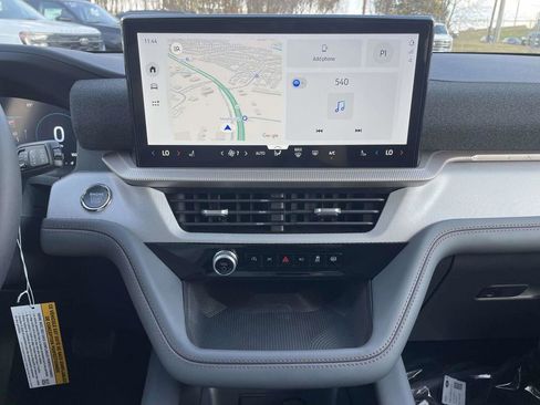 New 2026 Ford Explorer Active RWD image 20