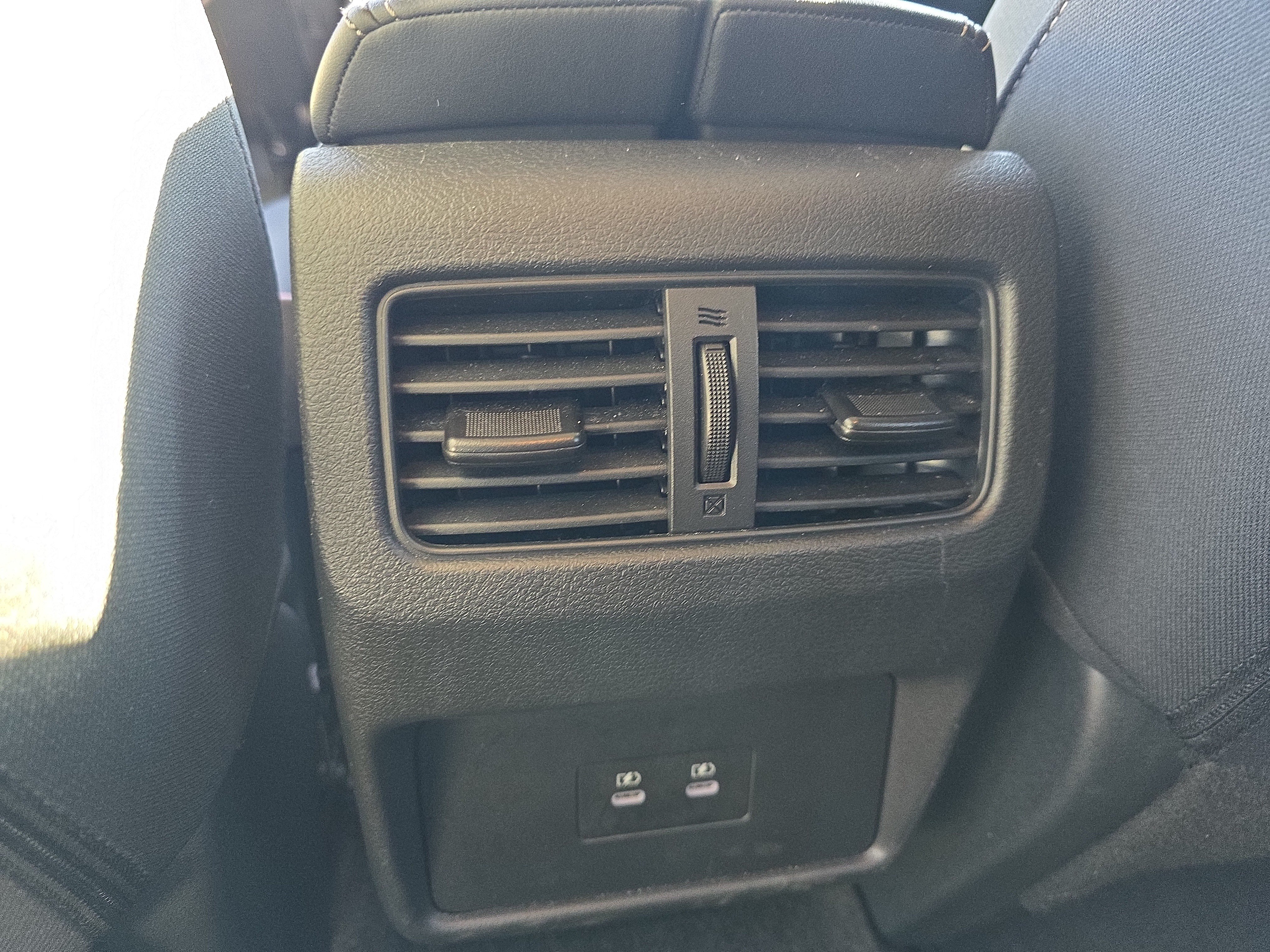 Used 2026 Nissan Rogue SV AWD/4WD image 17