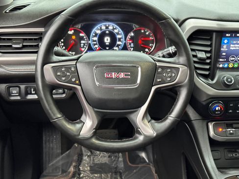Used 2023 GMC Acadia AT4 w/ Technology Package image 17