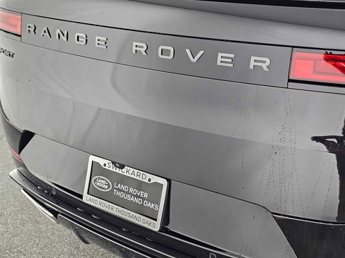 New 2026 Land Rover Range Rover Sport Dynamic SE image 13