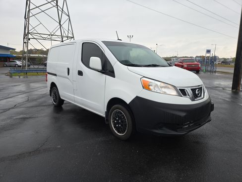 Used 2019 Nissan NV200 SV w/ Navigation Package image 7