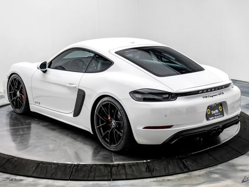 Used 2019 Porsche 718 Cayman GTS RWD image 13