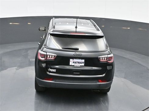 Used 2018 Jeep Compass Altitude image 39