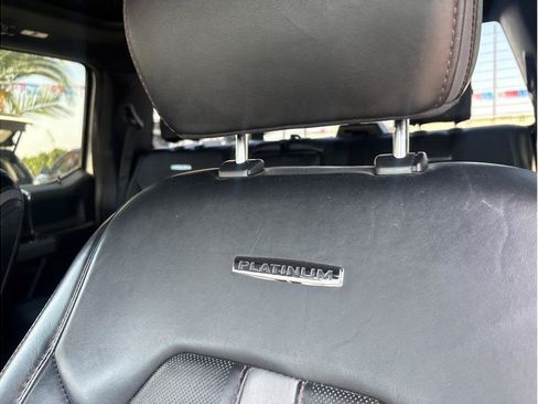 Used 2018 Ford F150 Platinum w/ Equipment Group 701A Luxury AWD/4WD image 10