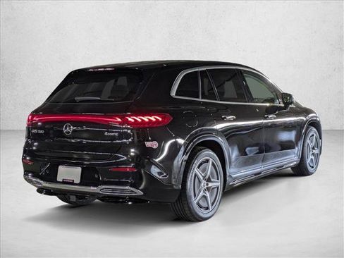 Certified 2023 Mercedes-Benz EQS 580 4MATIC SUV image 5