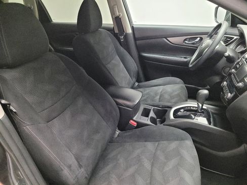 Used 2014 Nissan Rogue SV FWD image 21