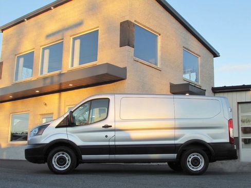 Used 2019 Ford Transit 150 130 Low Roof image 10