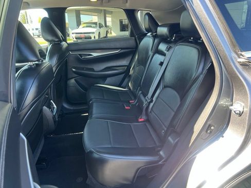 Used 2022 INFINITI QX50 Luxe AWD/4WD image 33