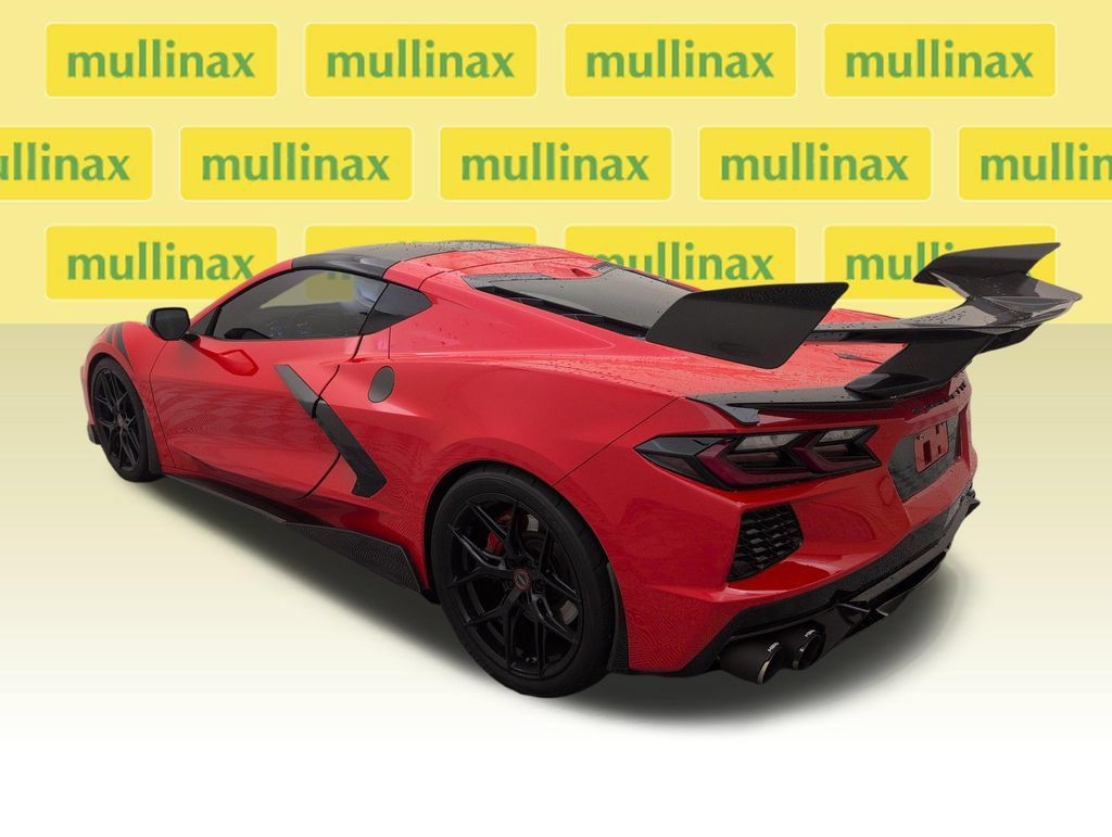 Used 2020 Chevrolet Corvette Stingray Premium Cpe w/ 3LT Preferred Equipment Group RWD image 9