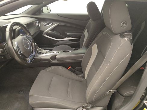 Used 2019 Chevrolet Camaro LT RWD image 17