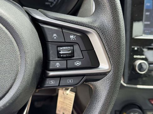 Used 2021 Subaru Forester AWD/4WD image 17