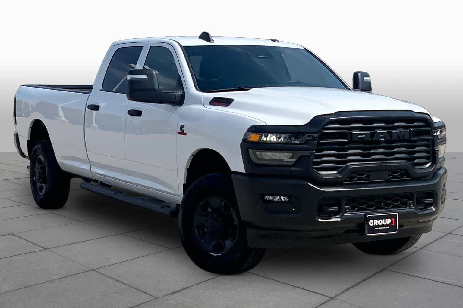Used 2026 RAM 3500 Tradesman AWD/4WD image 3