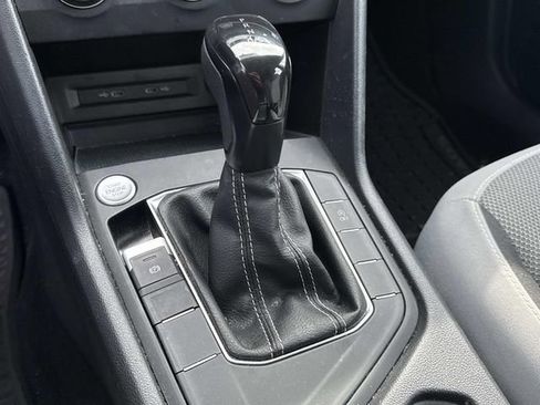 Used 2022 Volkswagen Taos S image 20