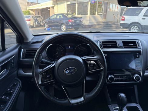 Used 2019 Subaru Outback 2.5i Limited w/ Popular Package #2 AWD/4WD image 17