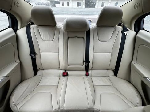 Used 2013 Volvo S60 T5 FWD image 25