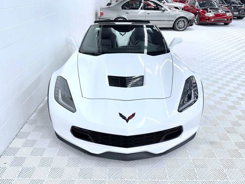 Used 2017 Chevrolet Corvette Grand Sport w/ Carbon Flash Badge Package image 27
