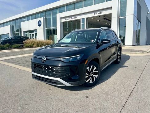 New 2026 Volkswagen Tiguan S FWD image 1