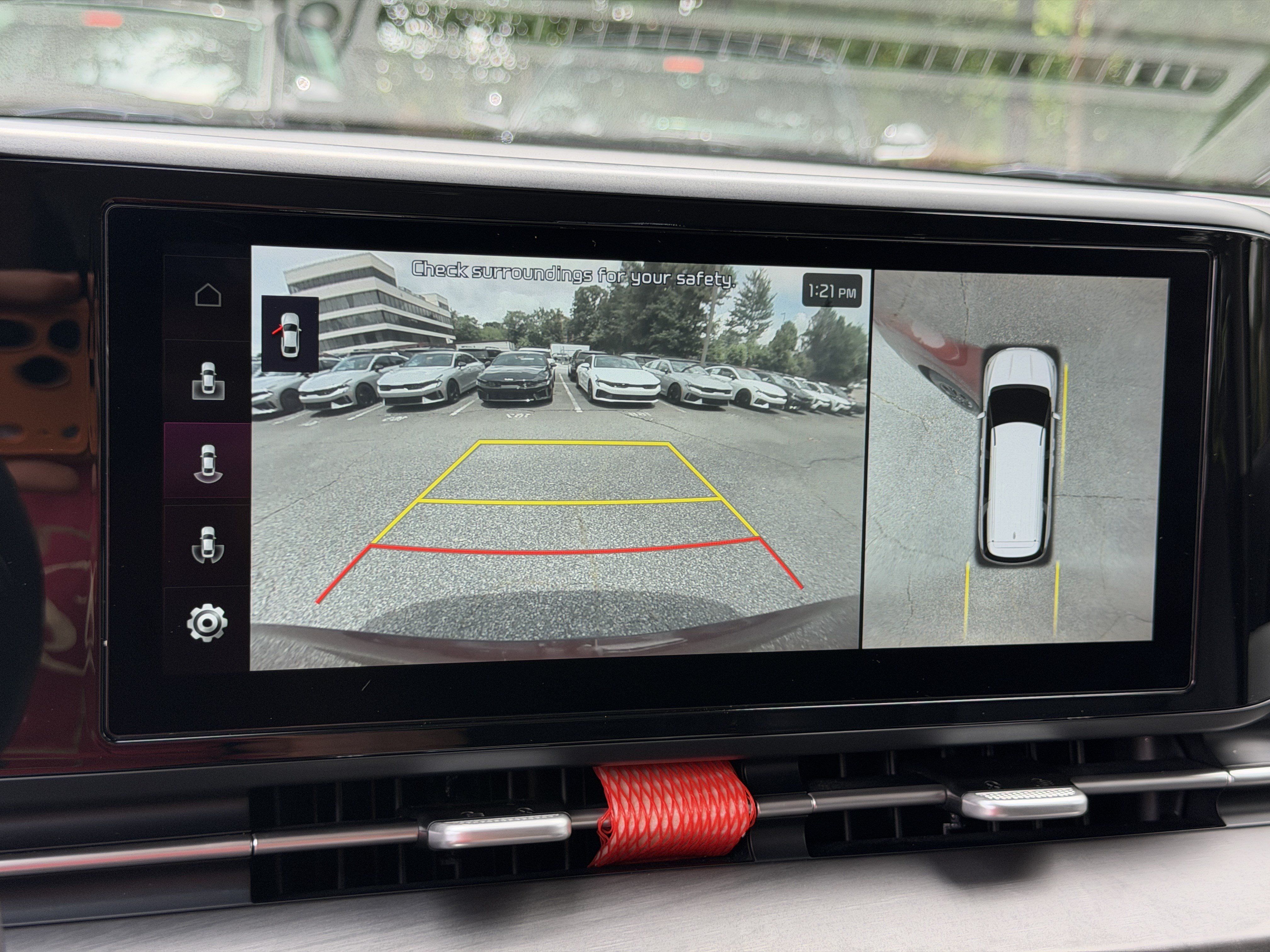 Used 2022 Kia Carnival SX FWD image 29