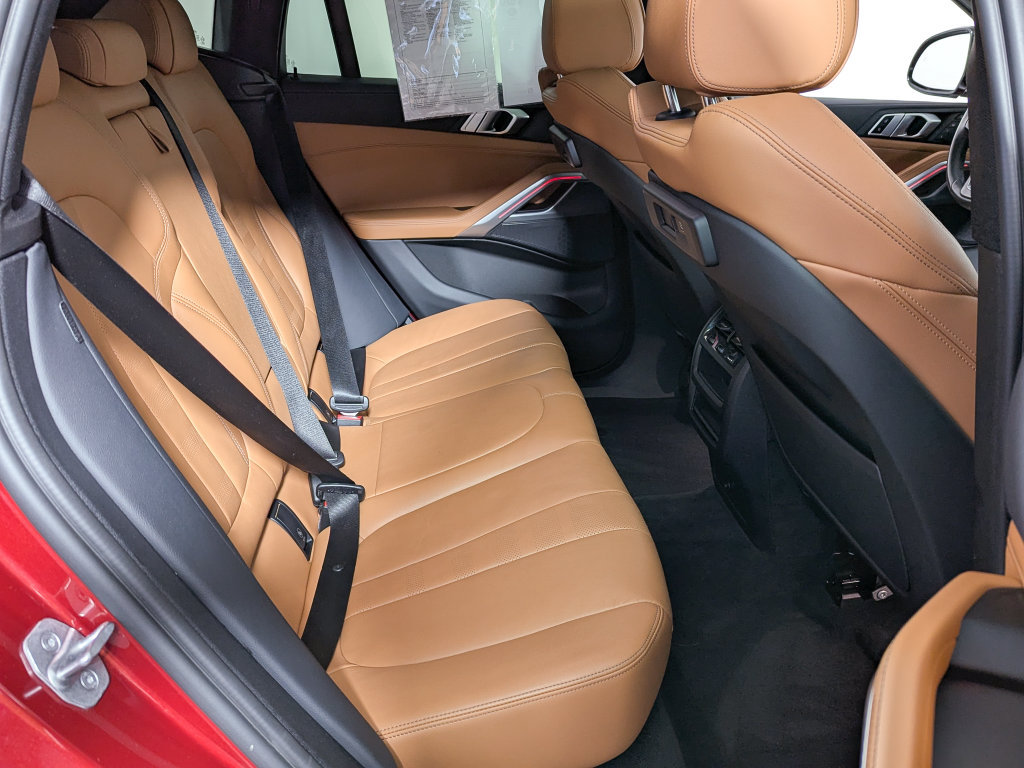 Certified 2022 BMW X6 xDrive40i AWD/4WD image 35