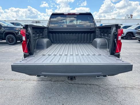 Used 2024 Chevrolet Silverado 1500 High Country w/ High Country Premium Package AWD/4WD image 24