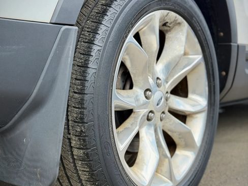 Used 2012 Ford Explorer XLT FWD image 26