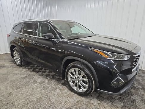 Used 2020 Toyota Highlander Limited AWD/4WD image 7