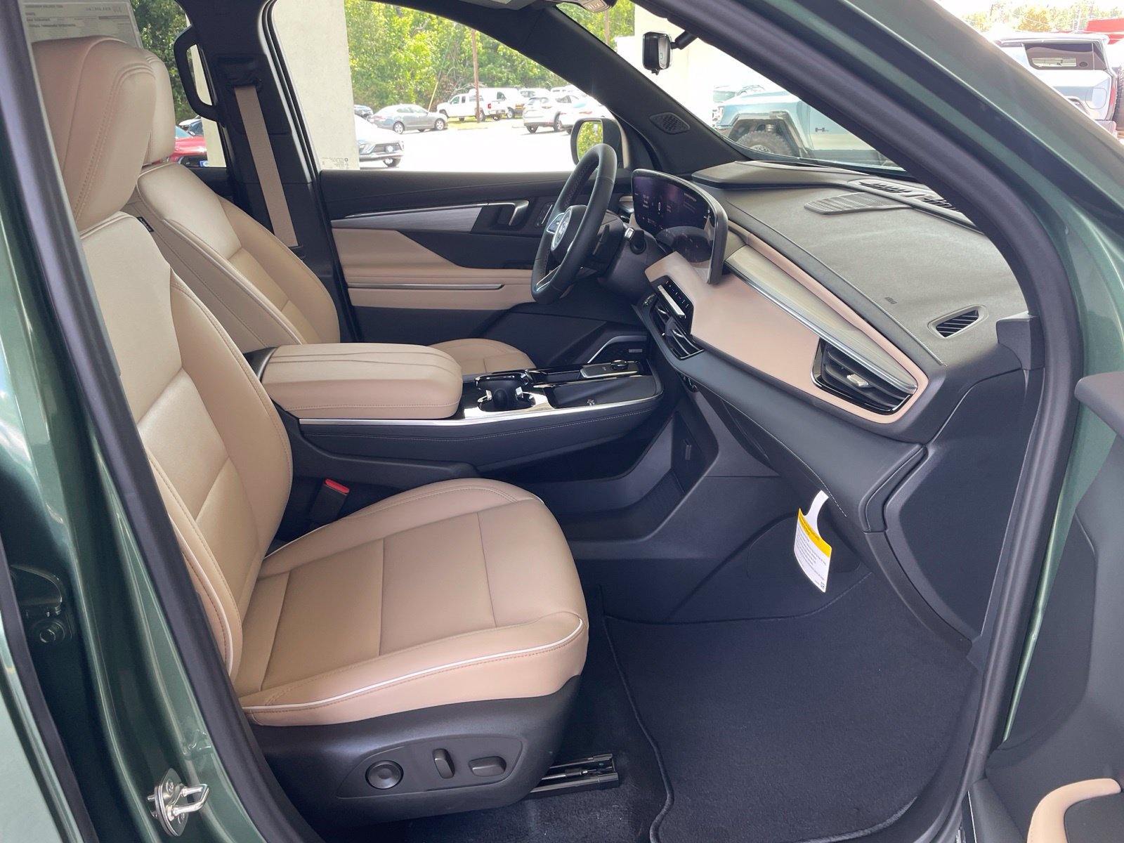 New 2027 Buick Enclave Preferred w/ Power Package FWD image 38