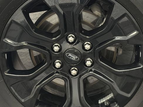 Used 2023 Ford F150 Platinum w/ Equipment Group 701A High AWD/4WD image 5