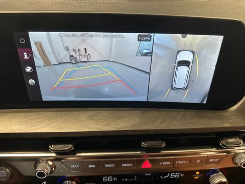 Used 2024 Kia Telluride SX Prestige X-Line image 18