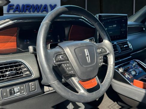Used 2023 Lincoln Navigator Reserve RWD image 15