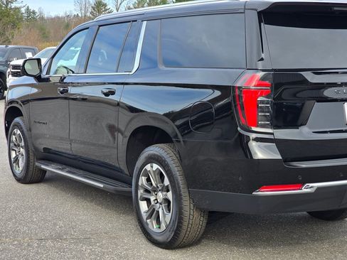 New 2026 Chevrolet Suburban LS image 40