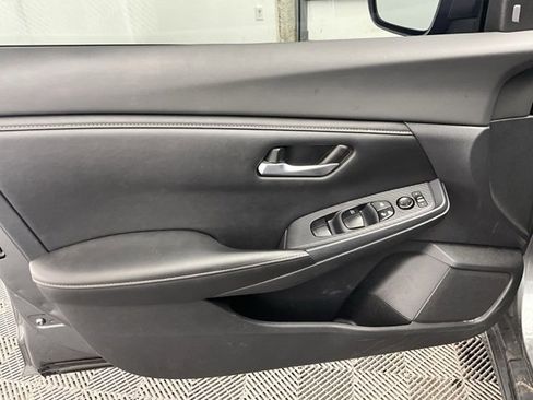 Used 2022 Nissan Sentra SV image 12