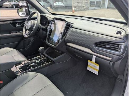 Used 2026 Subaru Forester Limited AWD/4WD image 78