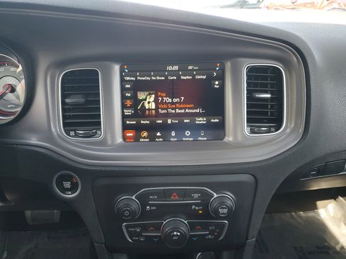 Used 2023 Dodge Charger SXT image 21