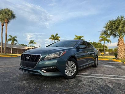 Used 2016 Hyundai Sonata SE
