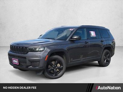 Used 2023 Jeep Grand Cherokee L Laredo