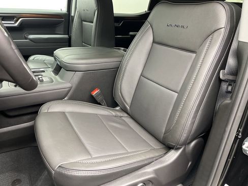 New 2026 GMC Sierra 1500 Denali AWD/4WD image 8