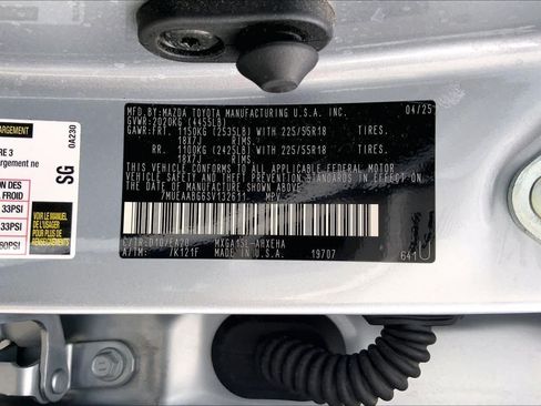 Certified 2025 Toyota Corolla Cross XLE AWD/4WD image 36