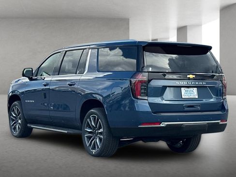 New 2026 Chevrolet Suburban LS w/ LS Custom Edition AWD/4WD image 6