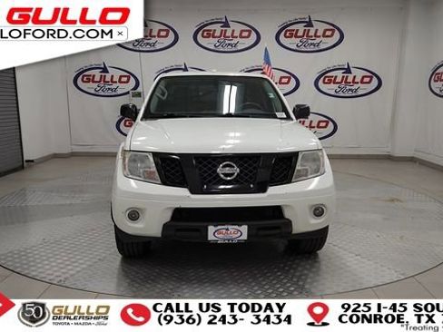 Used 2018 Nissan Frontier SV w/ Value Truck Package image 3